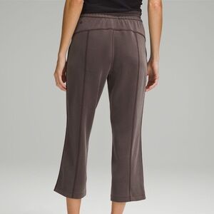 LULULEMON SOFTSTREME CROPPED PANT Sz 6 espresso 🤎🤎🤎